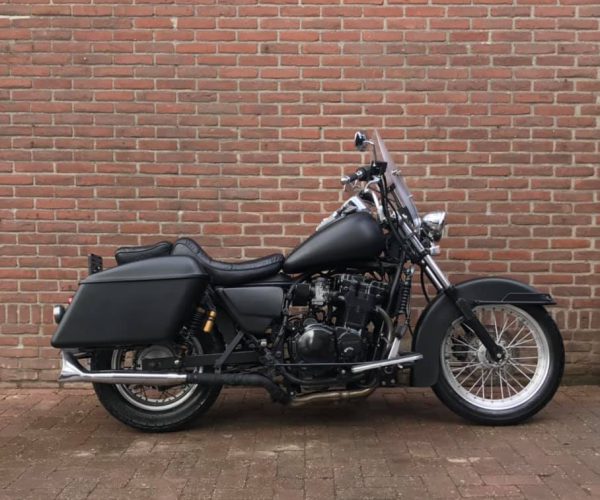 SUZUKI SOFTTAIL € 2.450,-
