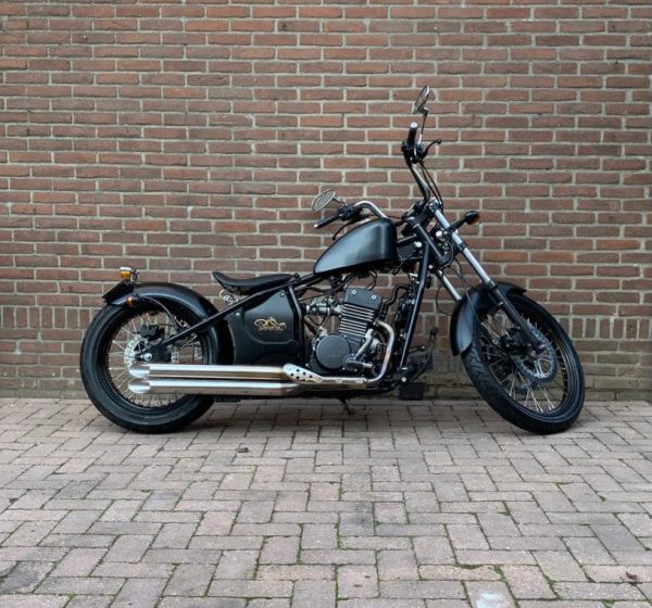 JOHNNY PAG VENTURA € 2.750,-