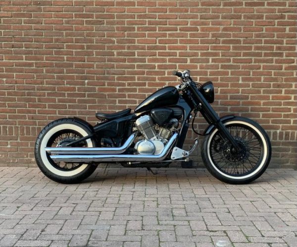 VT-600 CUSTOM BOBBER € 2.750,-