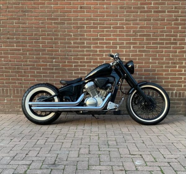 VT-600 CUSTOM BOBBER € 2.750,-