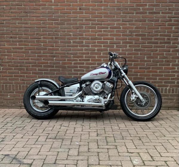 DRAGSTAR XVS-650 BOBBER € 3.450,-
