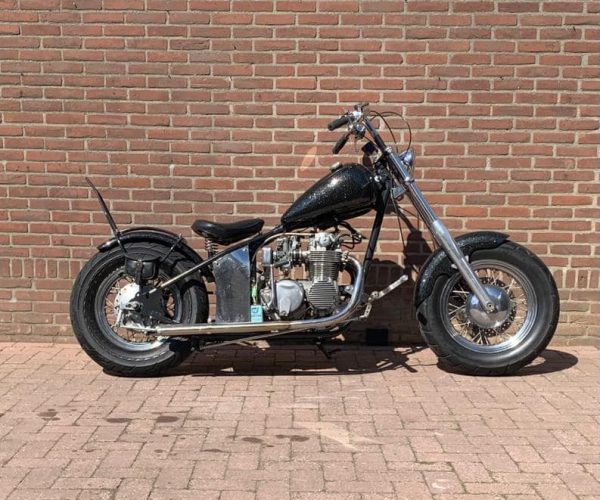 FULL CUSTOM EIGENBOUW € 4.950,-