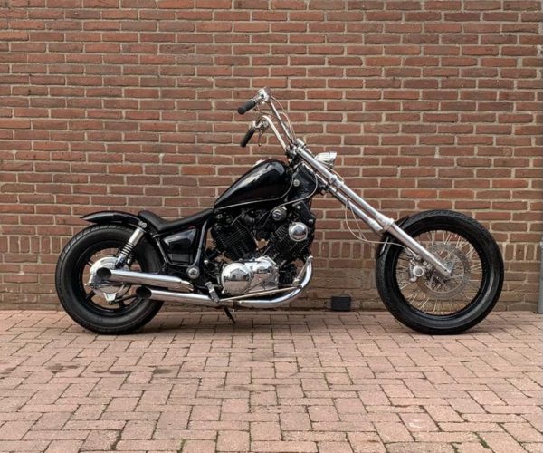 FULL CUSTOM XV-750 € 3.950,-