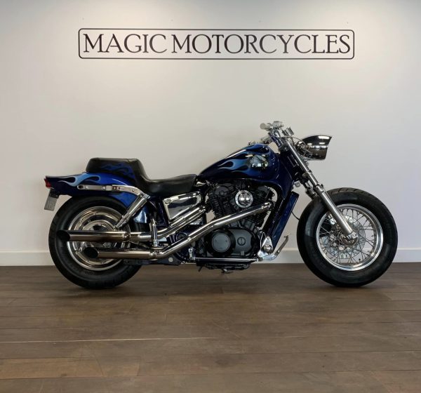 SHADOW VT1100 CUSTOM € 3.250,-