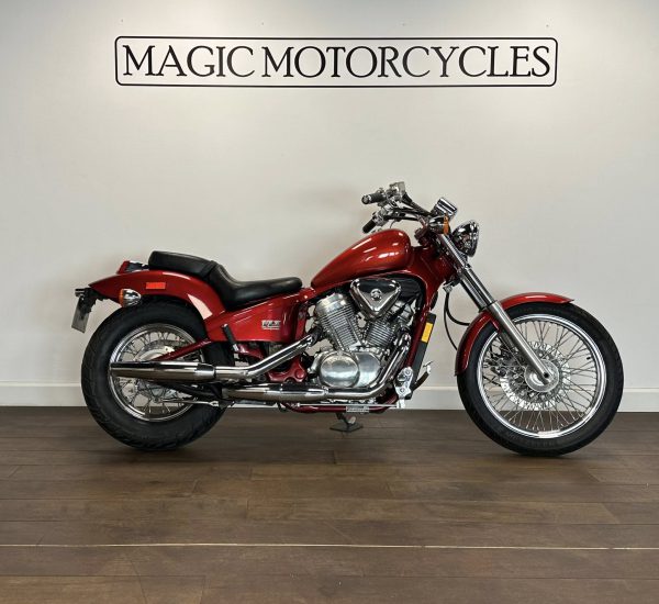 SHADOW VT-600 VLX € 2.350,-