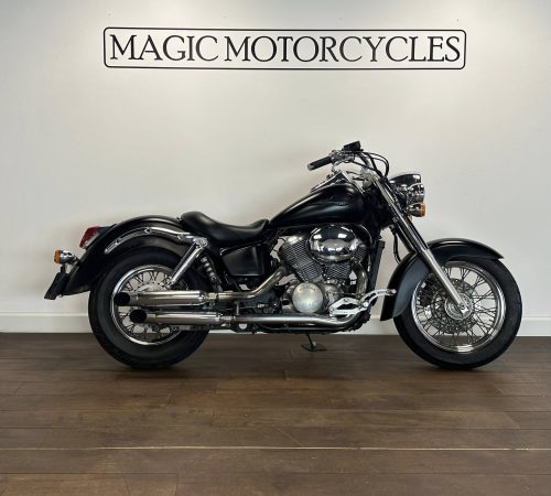 SHADOW VT-750 ACE € 2.950,-