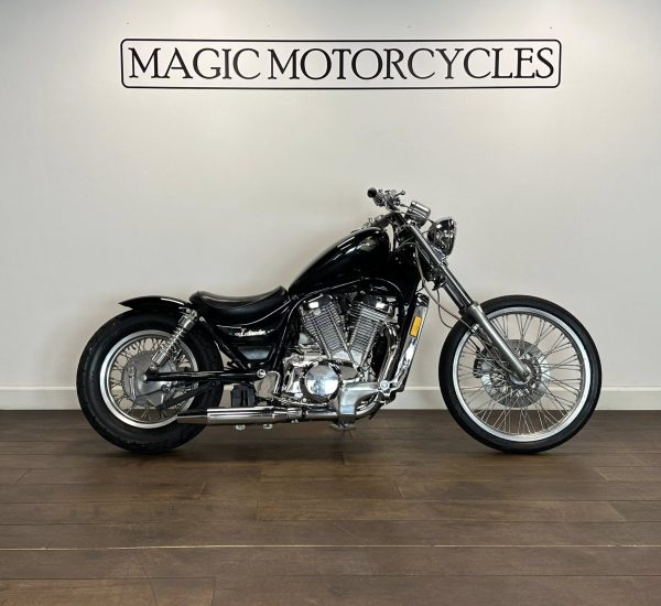 INTRUDER VS-700 BOBBER € 2.150,-
