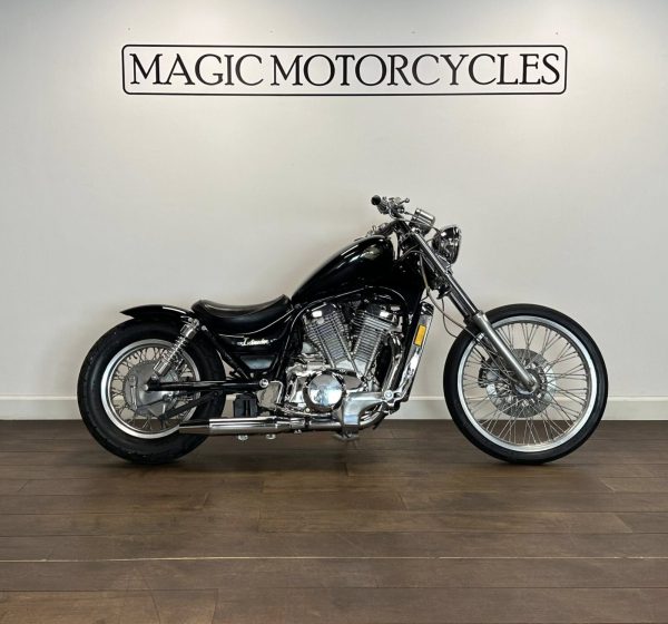 INTRUDER VS-700 BOBBER € 2.150,-