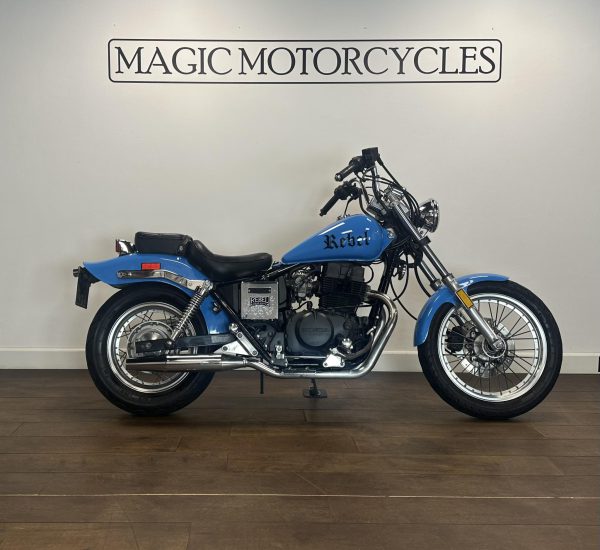 REBEL CMX-450 € 1.950,-