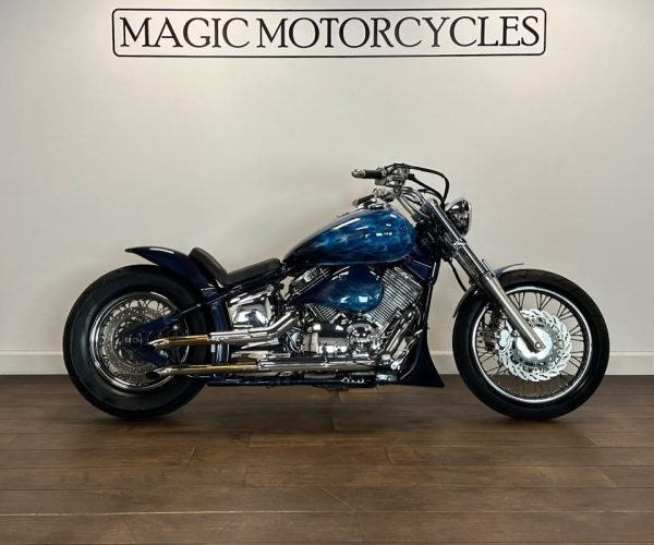 XVS-1100 DRAGSTAR € 4.250,-
