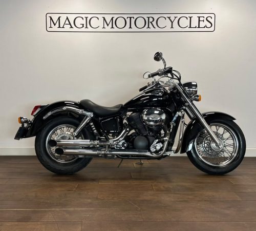 VT-750 ACE € 2.950,-